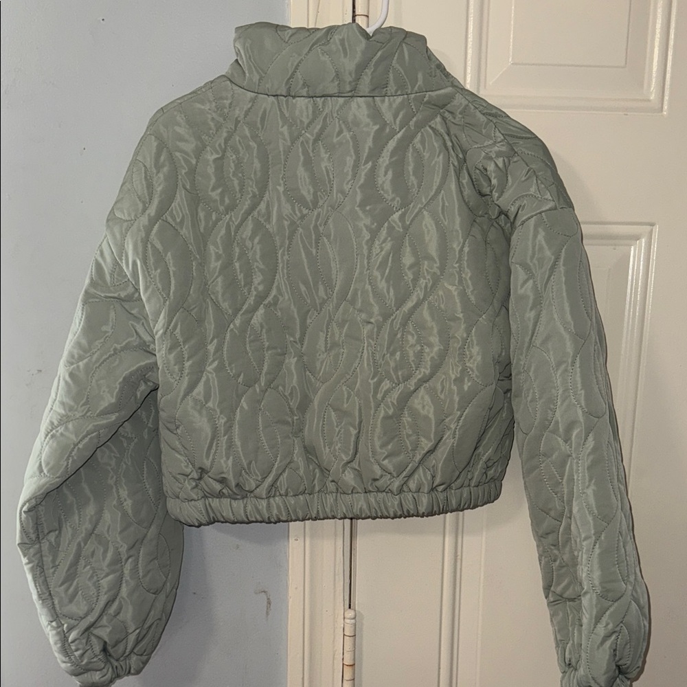 Le lis Green Quilted Cropped Jacket - Picture 9 of 10
